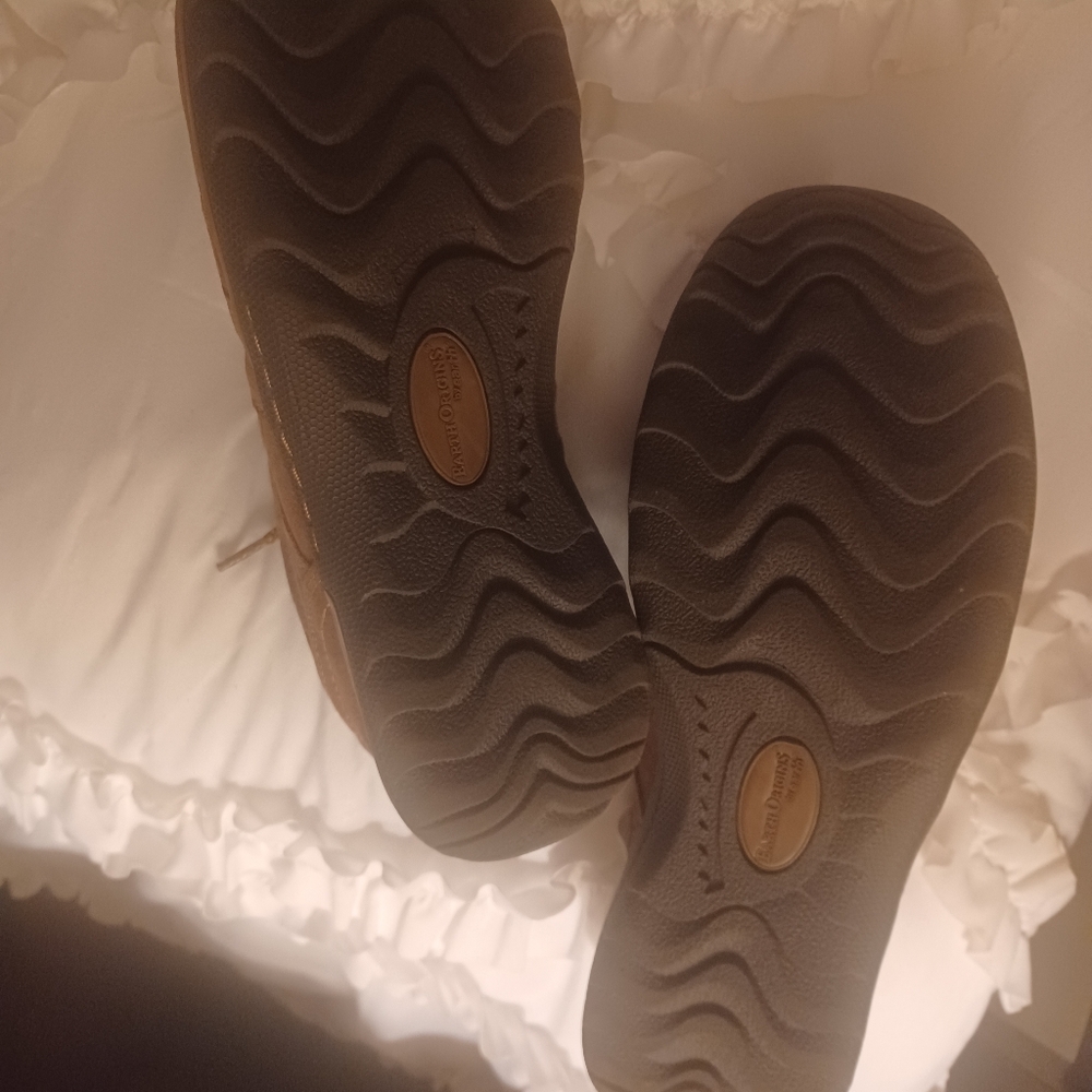 NEW Earth Origins - women's shoes - brown